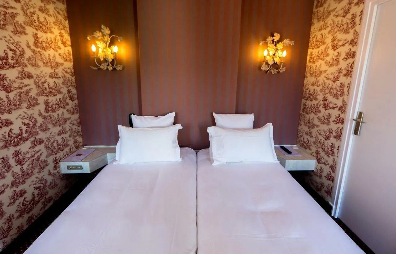 Hotel Regyn'S Montmartre Paris 2*,