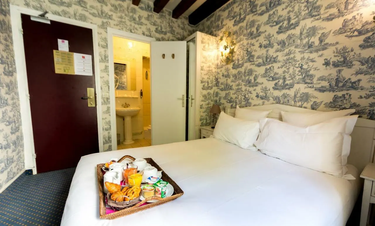 **  Hotel Regyn'S Montmartre Paris France