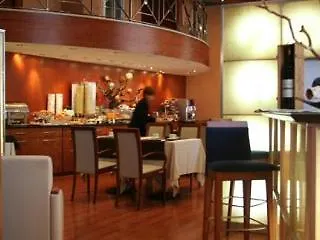 Hotel Regyn'S Montmartre Paris 2*,