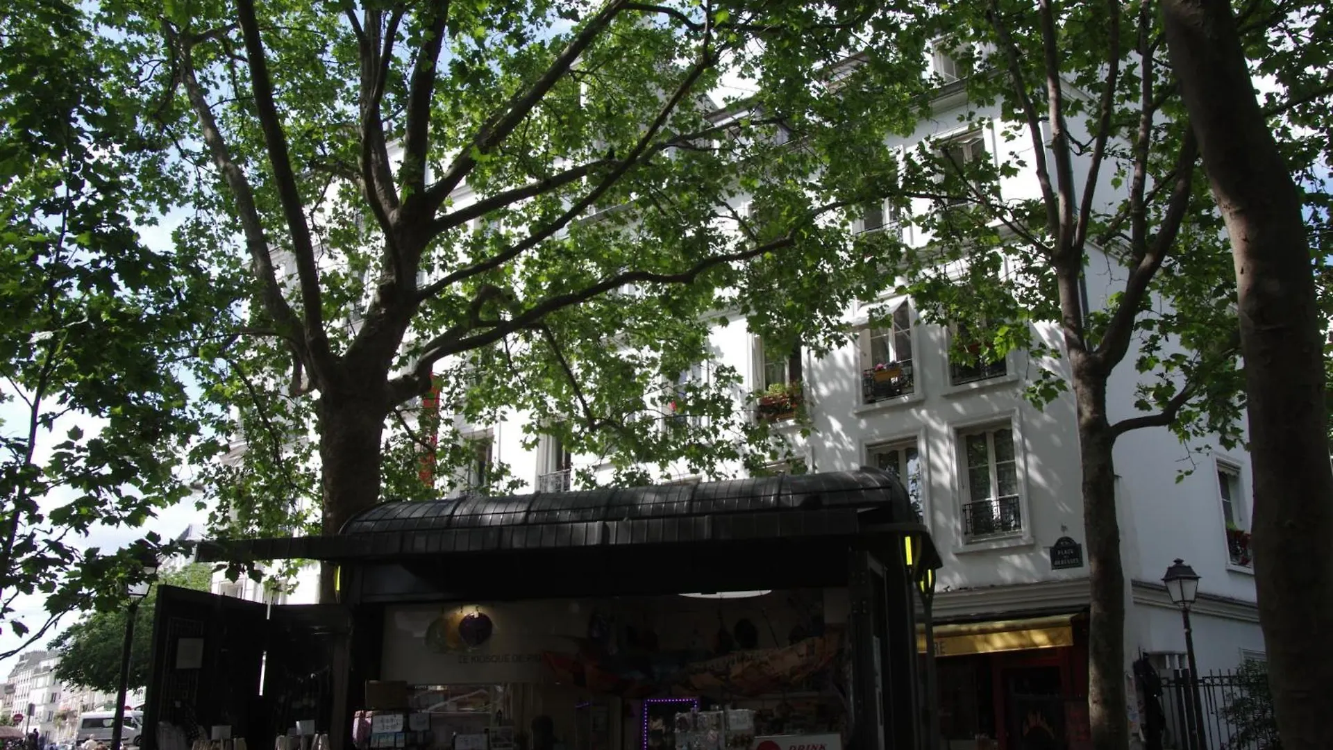 Hôtel Regyn's Montmartre Paris 2*,
